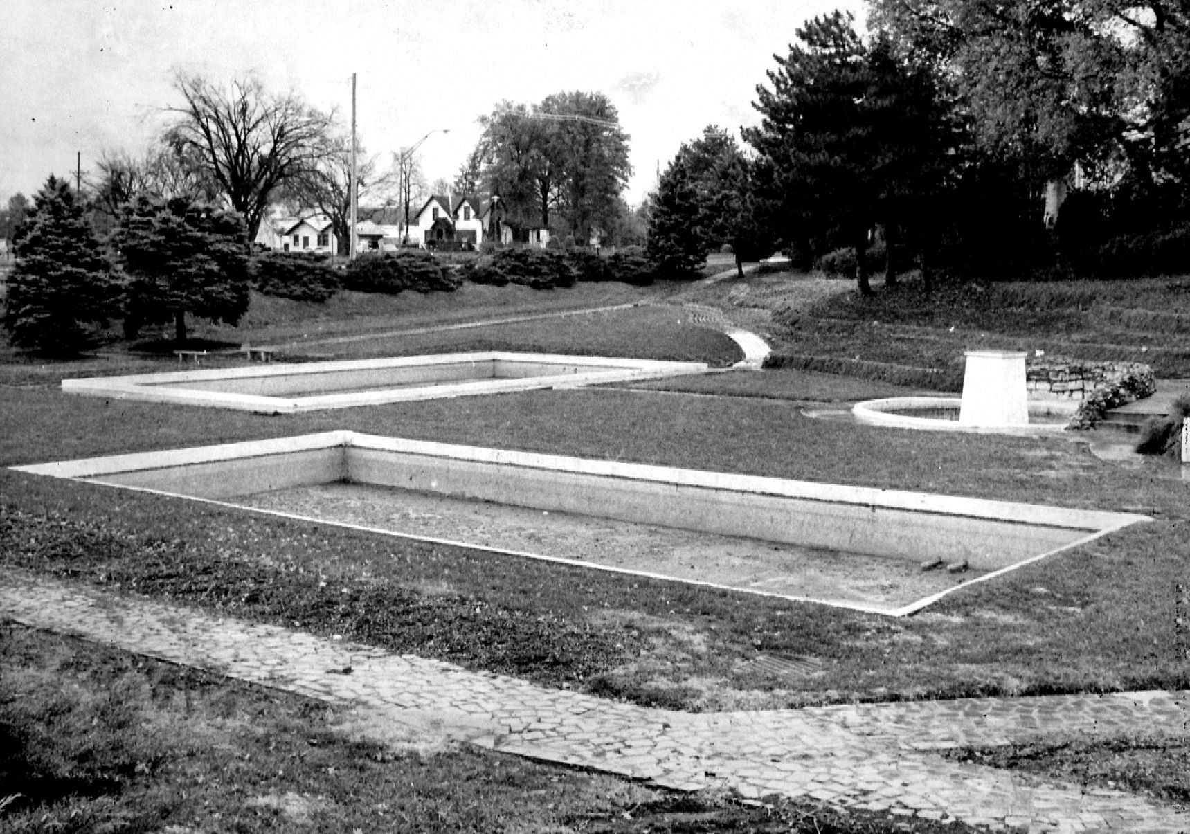 Sunken Gardens 1970